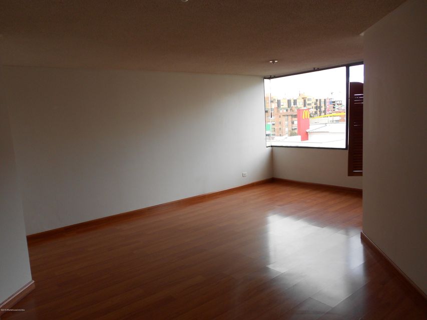Apartamento en  Belmira(Bogota) COD: 22-283