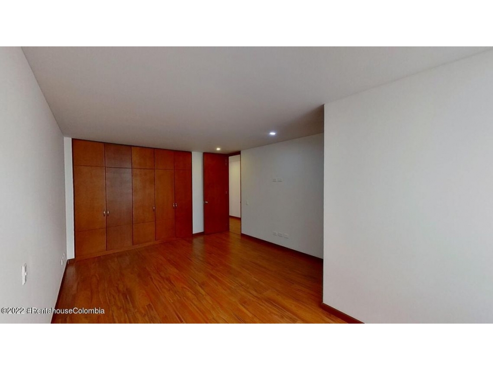 Apartamento en  La Calleja(Bogota) RAH CO: 22-3137