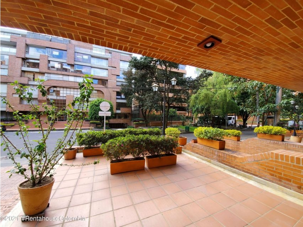 Apartamento en  Chico Norte(Bogota) RAH CO: 23-731
