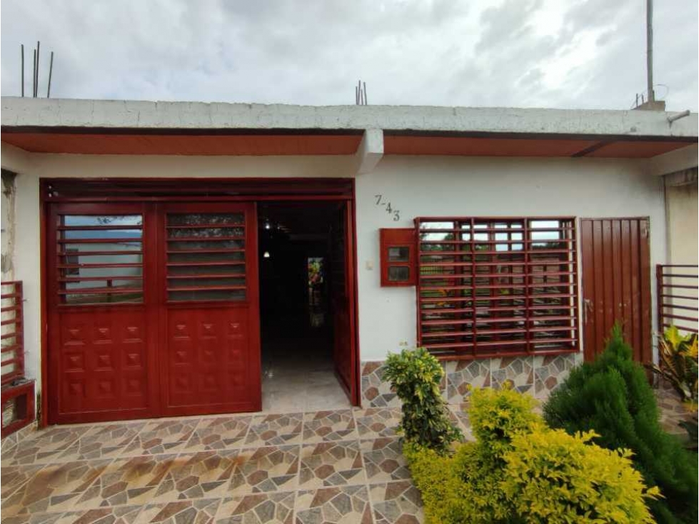 Vendo Hermosa Casa en Santa Elena-Cerrito  KT- CV WS 5109850