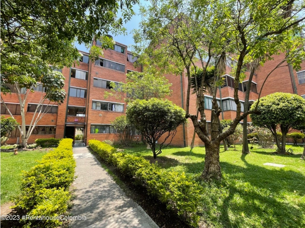 Apartamento en  Banderas(Bogota) RAH CO: 24-145
