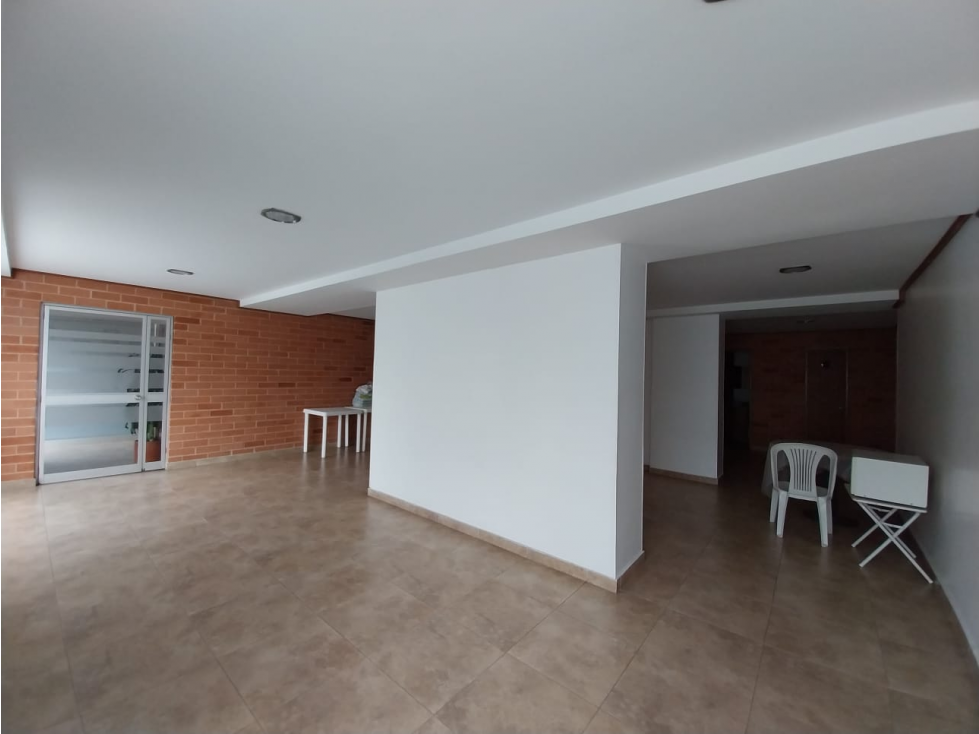 Apartamento en venta en Granada Norte NID 10561690640