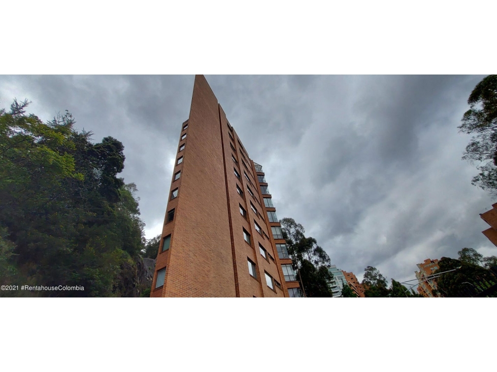 Apartamento en  Los Rosales(Bogota) RAH CO: 24-77