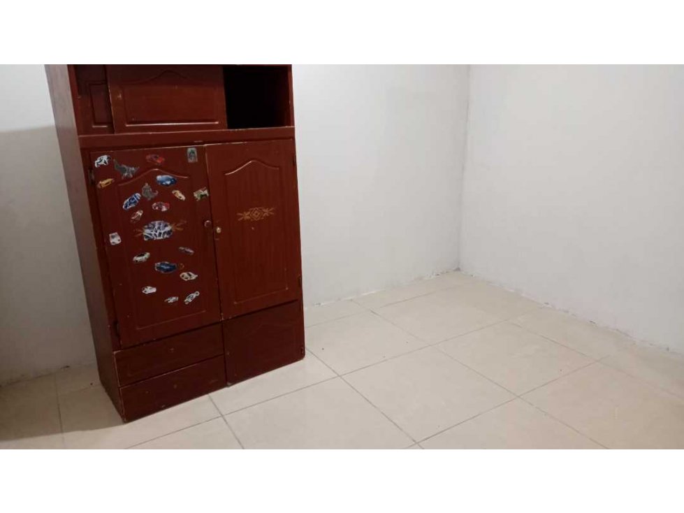 Casa bifamiliar en venta en sector Cuba, Pereira 5042018